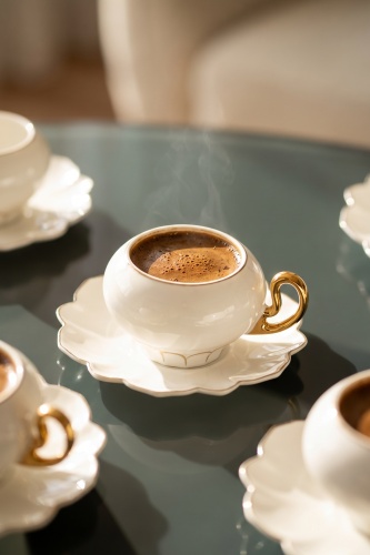 Bailey 6 Kişilik Porselen Kahve Fincan Takımı Gold - 100 ml - Acar