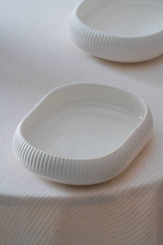 Bianco Perla Porselen Oval Tabak - 17 cm - Acar