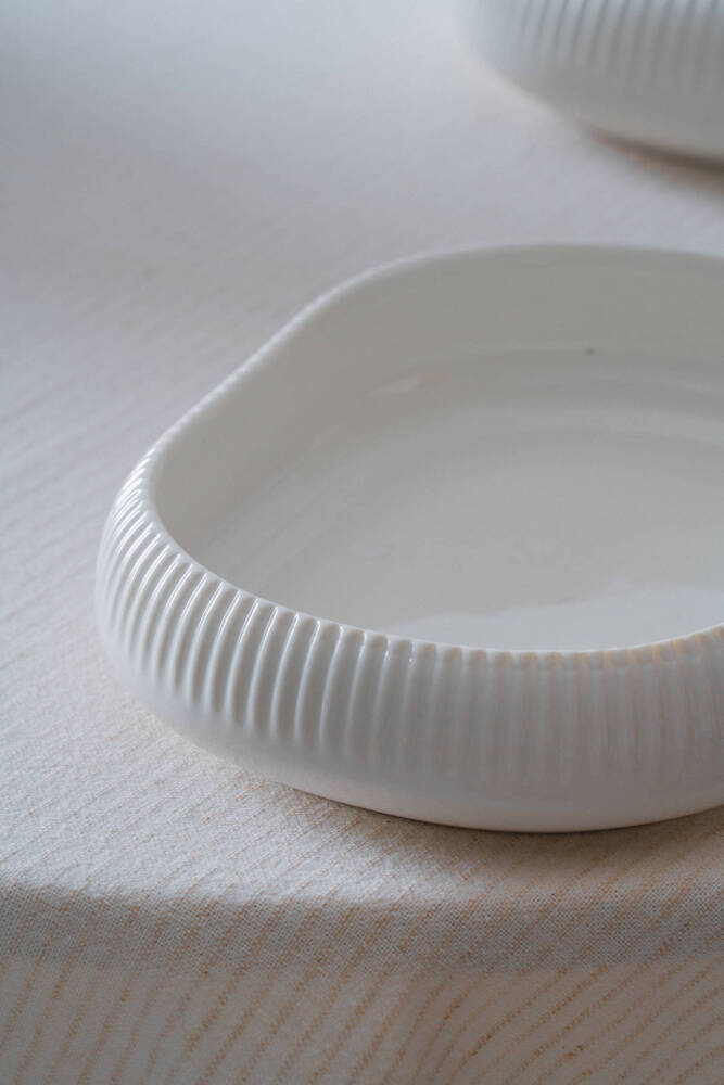 Bianco Perla Porselen Oval Tabak - 17 cm - 2
