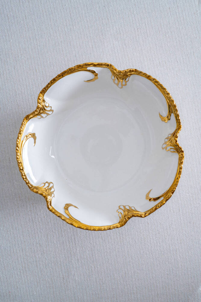 Edwina Ayaklı Yuvarlak Porselen Sunumluk - 25 cm - 7