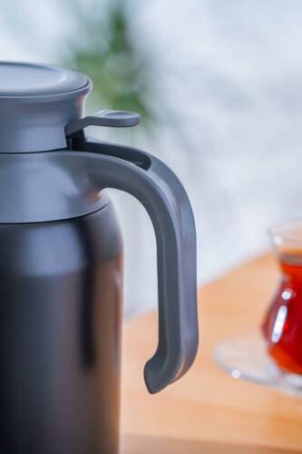 Karat X Paslanmaz Çelik Termos Siyah - 1.5 L - 2