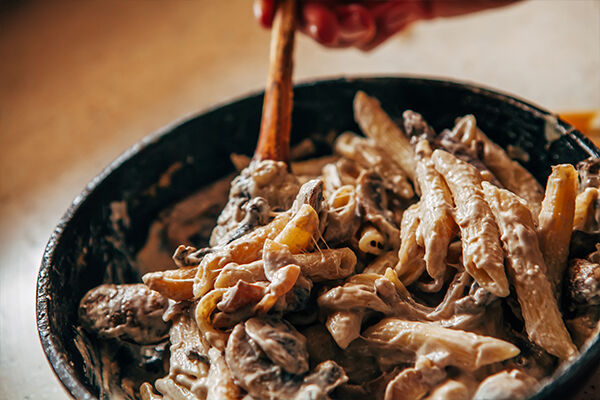 Kremalı Mantarlı Tavuk Tarifi | Pratik ve Lezzetli