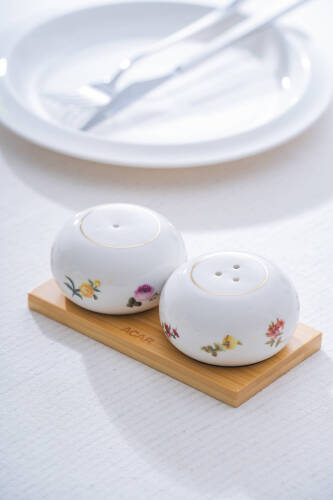 Leandra Ahşap Standlı Tuzluk & Biberlik Seti - Acar