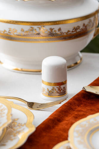 Matilda 60 Piece Gold Porcelain Dinner Set For 12 People - 10