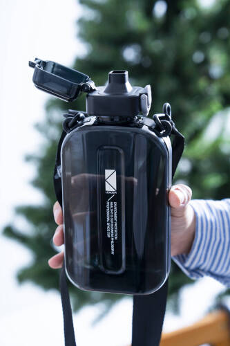 Mediqua Askılı Su Matarası – 750 ml - 2