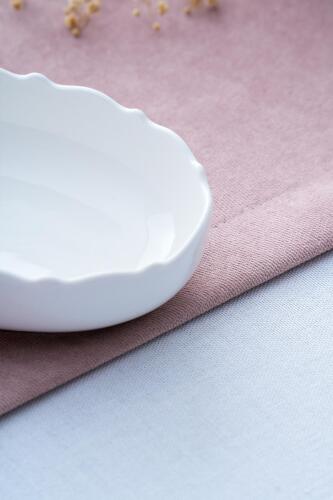 Nirvana Oval Presentation Plate - 13.5 cm - 2