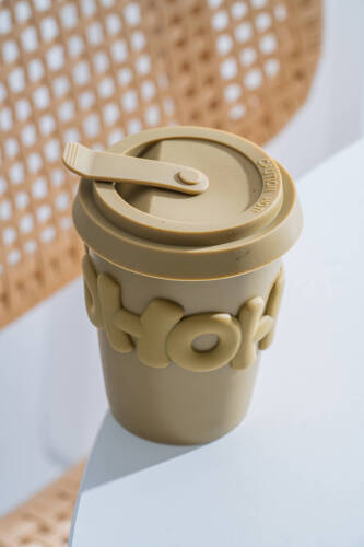 Ruby Silikon Kapaklı Porselen Kupa Yeşil - 380 ml - Acar