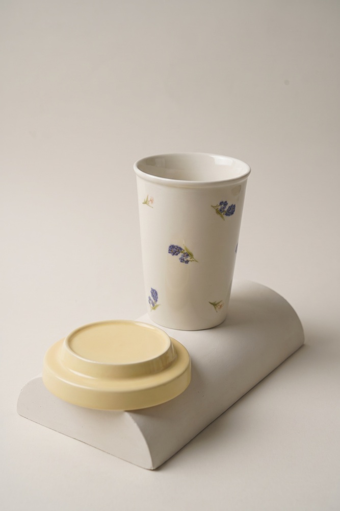 Silk Petal Porselen Kapaklı Kupa Sarı - 370 ml - 4