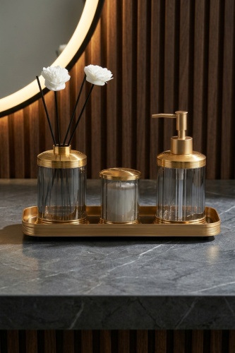 Spiffy Tepsili Sıvı Sabunluk, Çubuklu Oda Kokusu & Mum Seti - 2