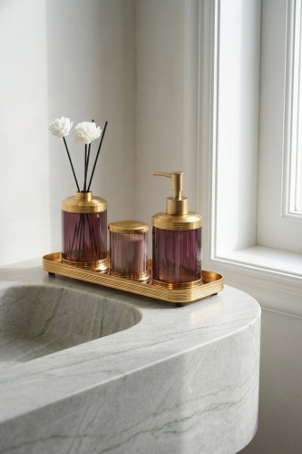 Spiffy Tepsili Sıvı Sabunluk, Çubuklu Oda Kokusu & Mum Seti - 1