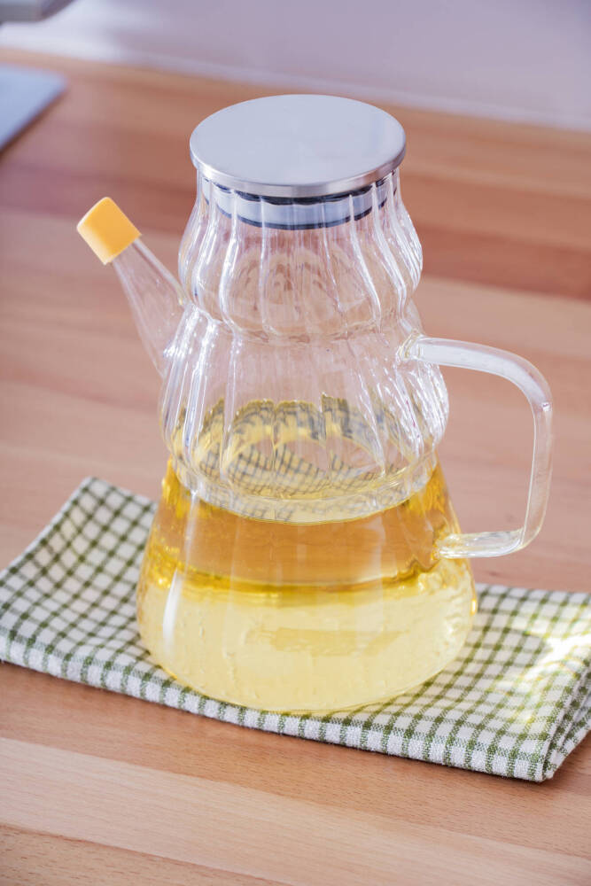 Vera Metal Kapaklı Yivli Cam Yağdanlık - 1000 ml - 4